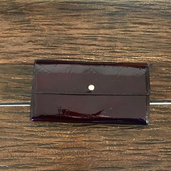 Louis Vuitton Handbags - Authentic vintage Louis Vuitton monogram wallet